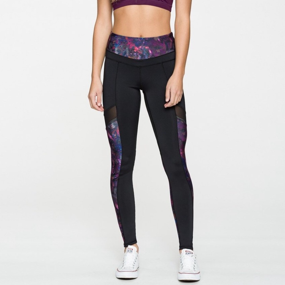 Kyodan Exclusives Still Life Leggjng Size SMALL